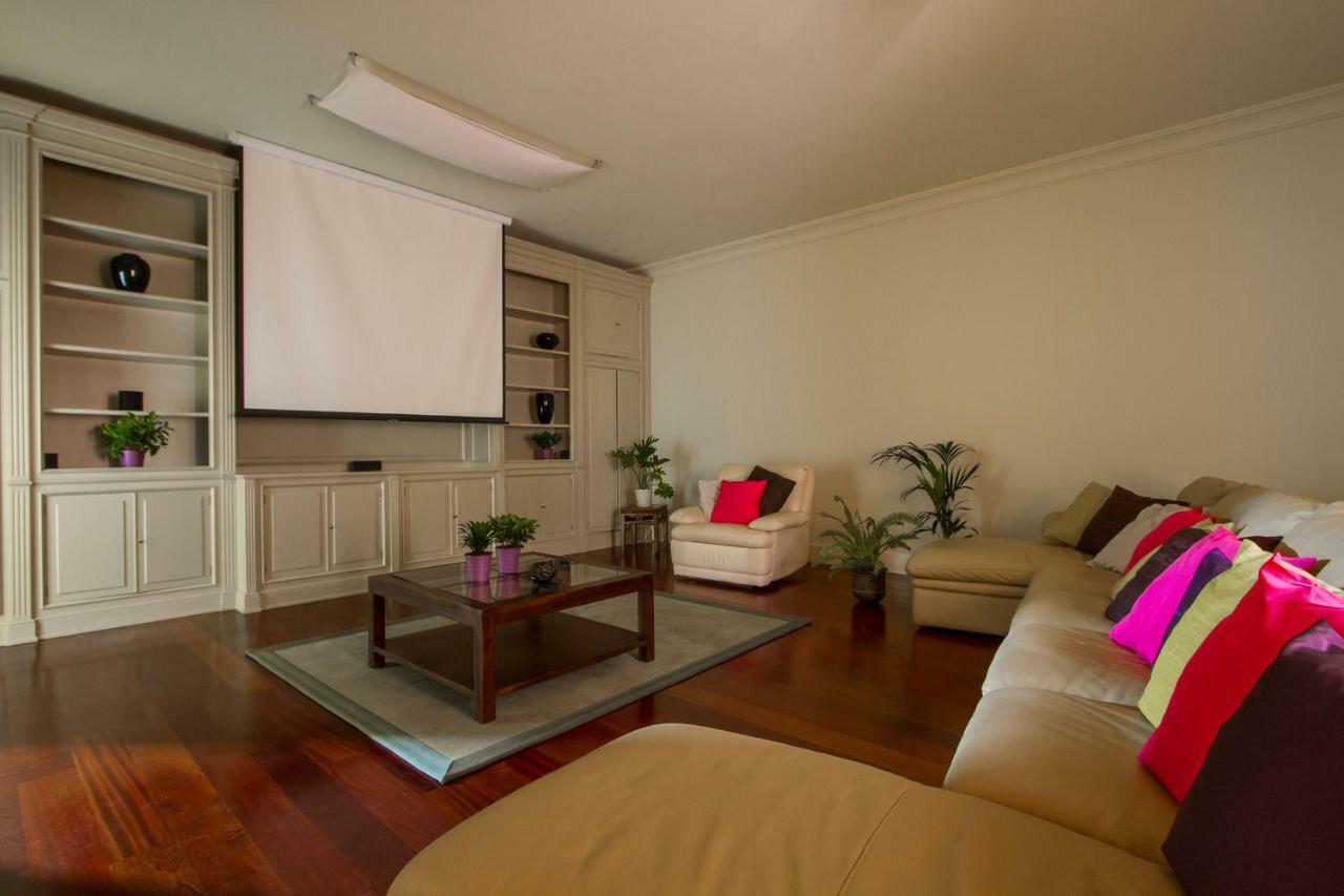 Villa Mila ปูแอร์โตกาเลโร ภายนอก รูปภาพ