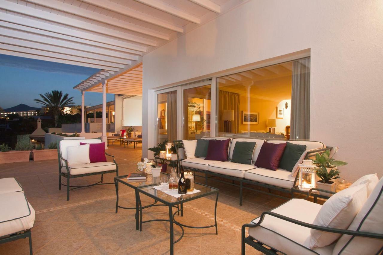 Villa Mila ปูแอร์โตกาเลโร ภายนอก รูปภาพ